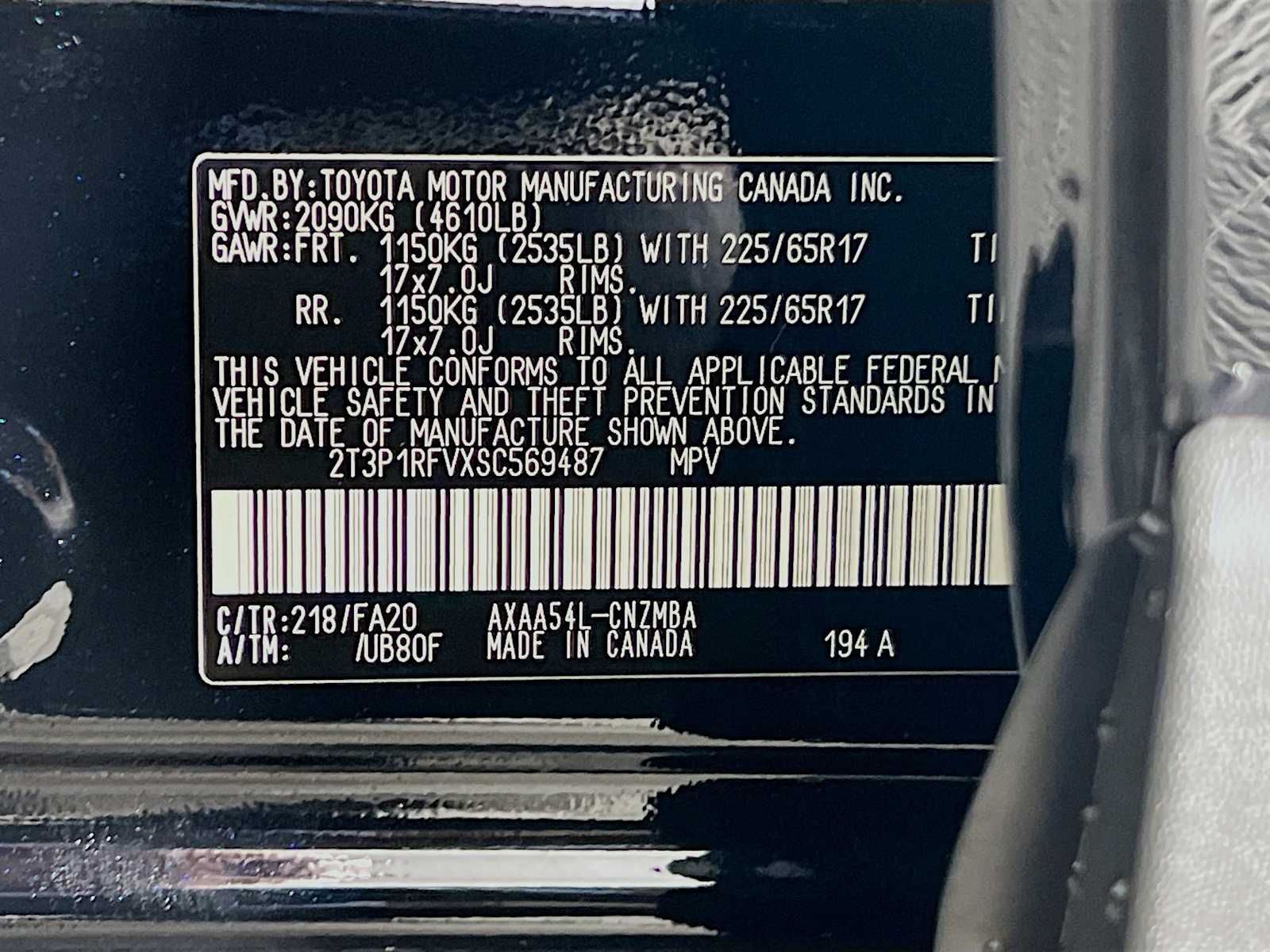 2025 Toyota RAV4 XLE - Photo 20