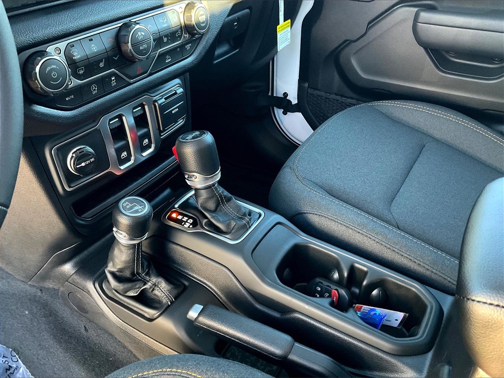 2026 Jeep Wrangler Sport S - Photo 14