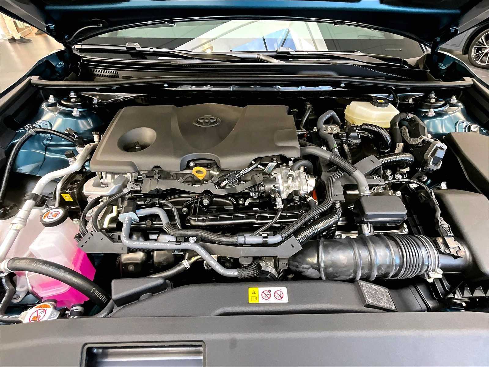 2026 Toyota Camry SE - Photo 16