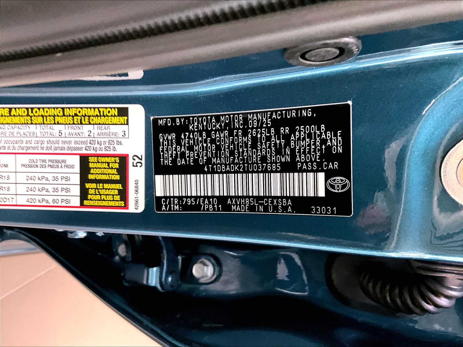 2026 Toyota Camry SE - Photo 17