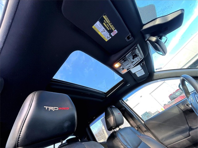 2019 Toyota Tacoma TRD Pro - Photo 18