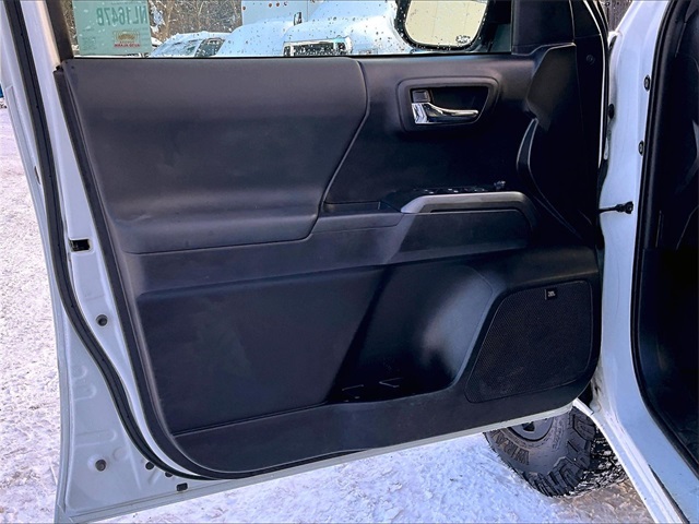 2019 Toyota Tacoma TRD Pro - Photo 19