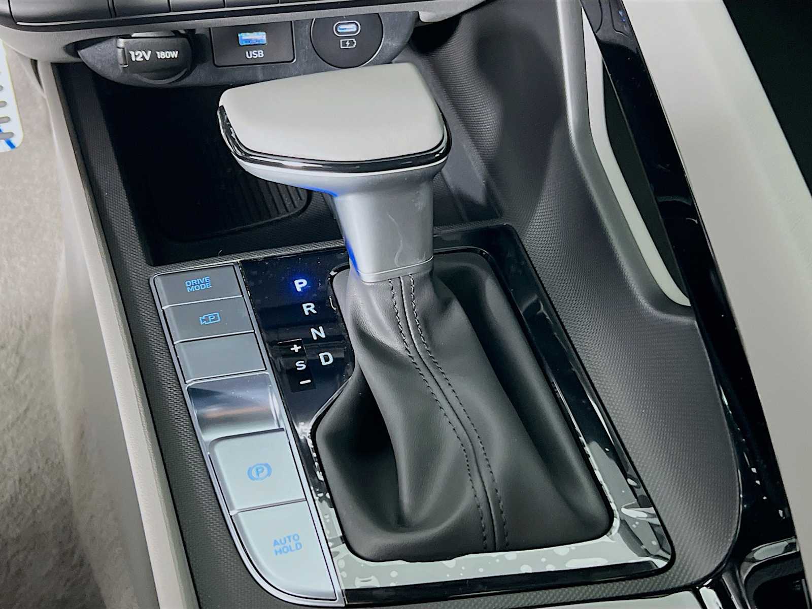 2025 Hyundai Elantra Hybrid SEL Sport - Photo 12