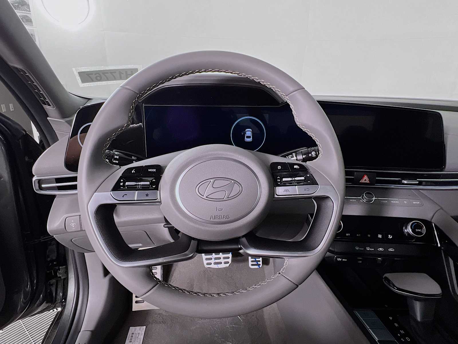 2025 Hyundai Elantra Hybrid SEL Sport - Photo 7