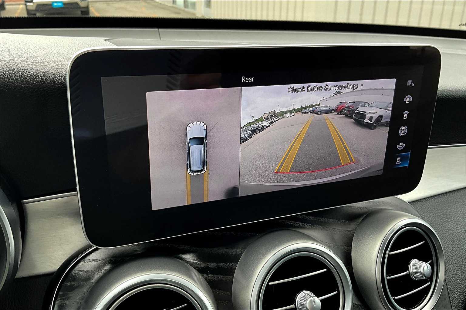 2020 Mercedes-Benz GLC GLC 300 - Photo 19