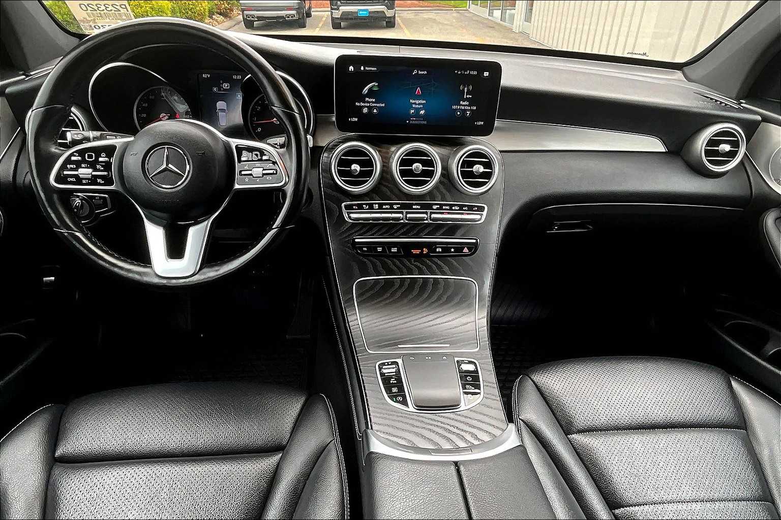 2020 Mercedes-Benz GLC GLC 300 - Photo 21
