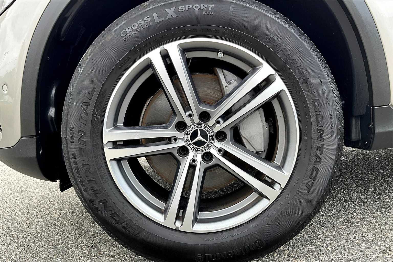 2020 Mercedes-Benz GLC GLC 300 - Photo 7