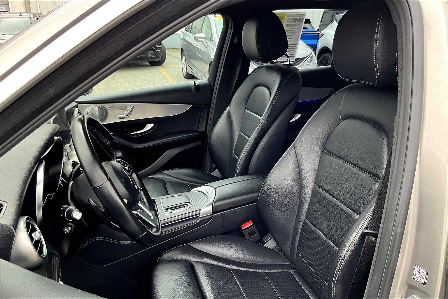 2020 Mercedes-Benz GLC GLC 300 - Photo 10