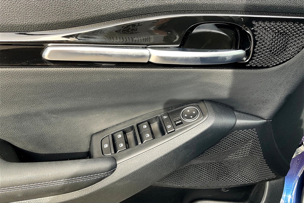 2023 Kia Seltos S - Photo 36