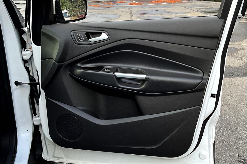 2019 Ford Escape SE - Photo 12