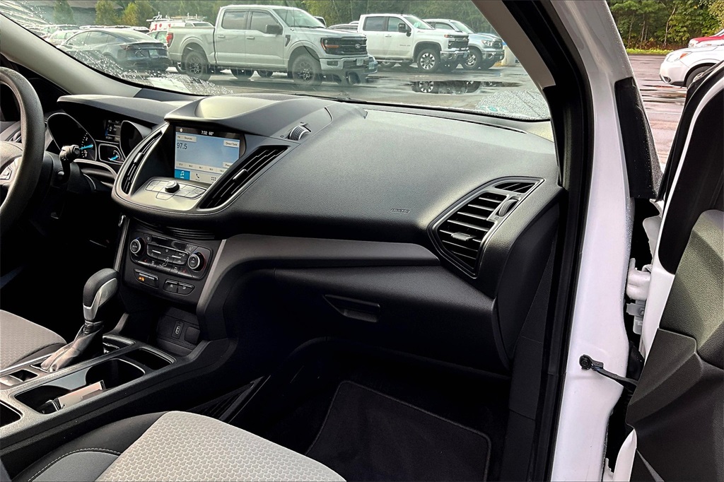 2019 Ford Escape SE - Photo 13