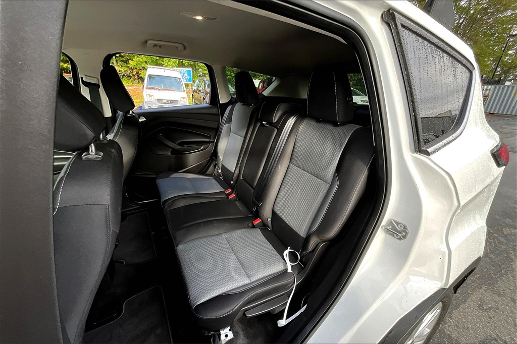 2019 Ford Escape SE - Photo 15
