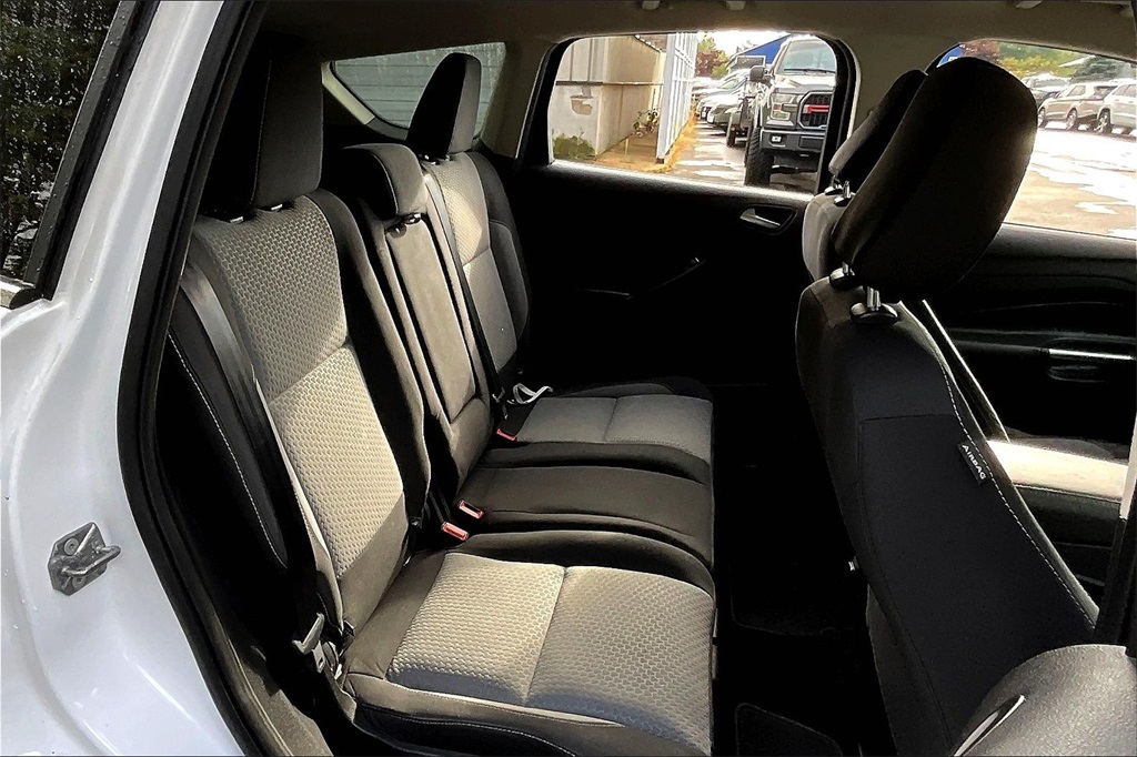 2019 Ford Escape SE - Photo 16