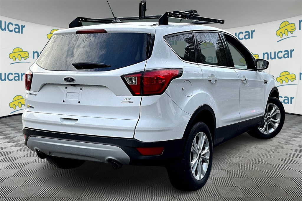 2019 Ford Escape SE - Photo 6
