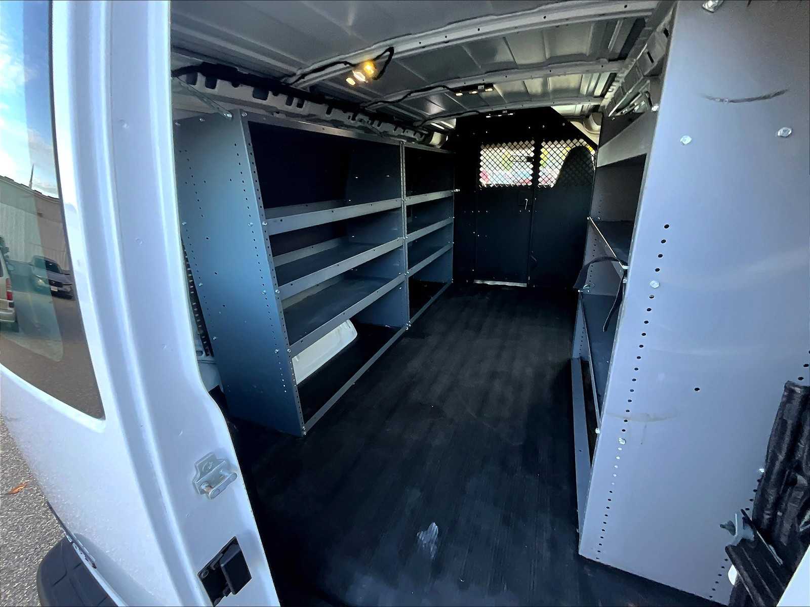 2021 Chevrolet Express  - Photo 15
