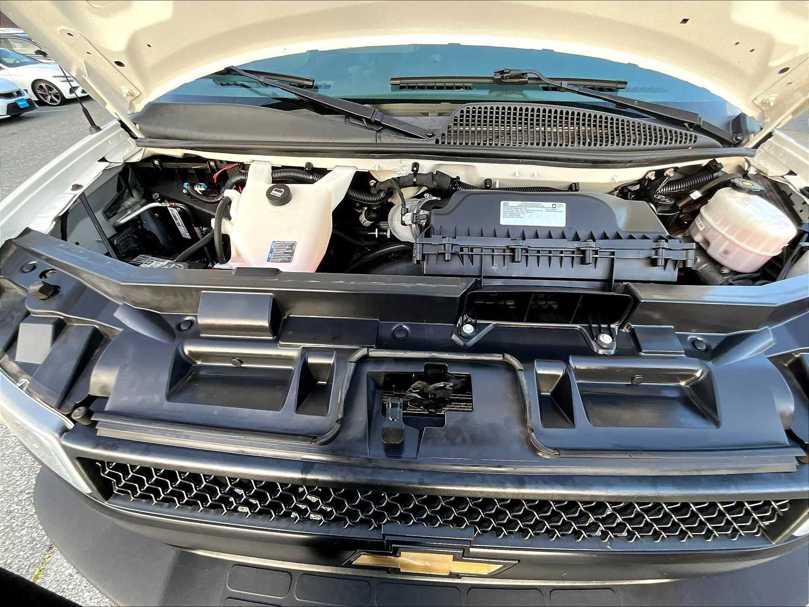 2021 Chevrolet Express  - Photo 25