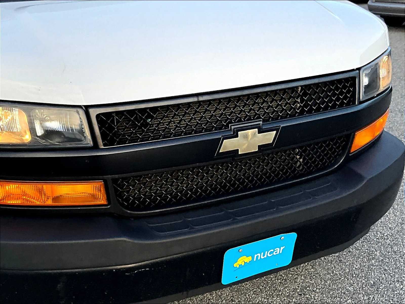 2021 Chevrolet Express  - Photo 27
