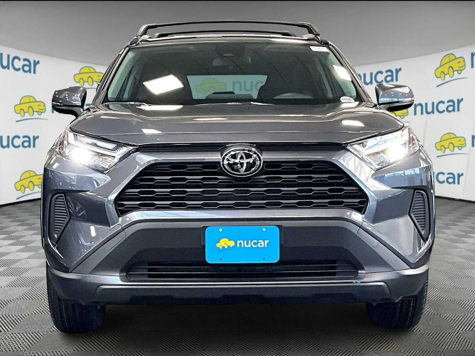2025 Toyota RAV4 Hybrid LE - Photo 3