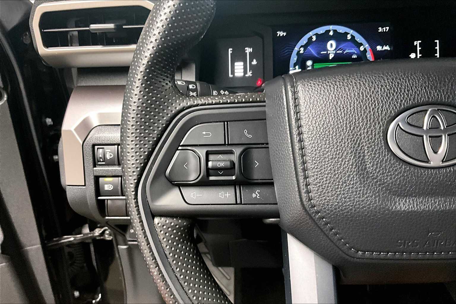 2024 Toyota Tacoma SR5 - Photo 25