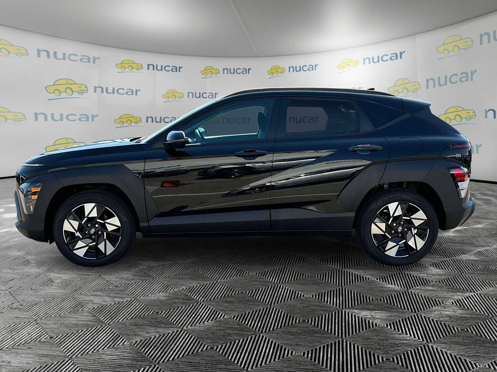 2025 Hyundai Kona SEL - Photo 4