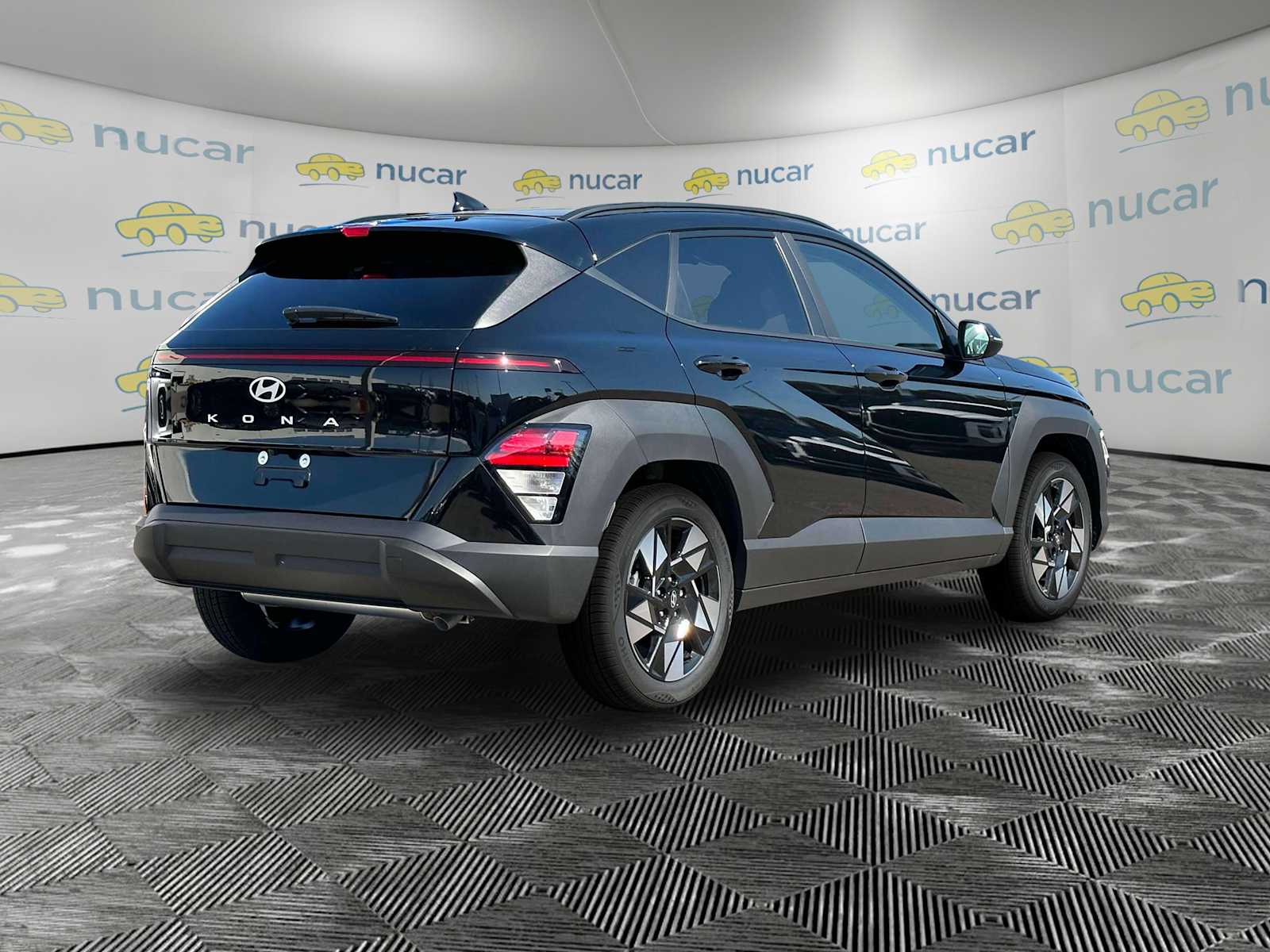 2025 Hyundai Kona SEL - Photo 8