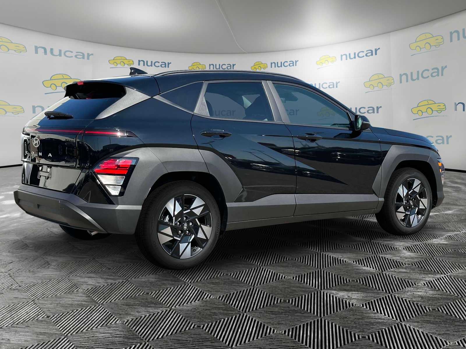 2025 Hyundai Kona SEL - Photo 9