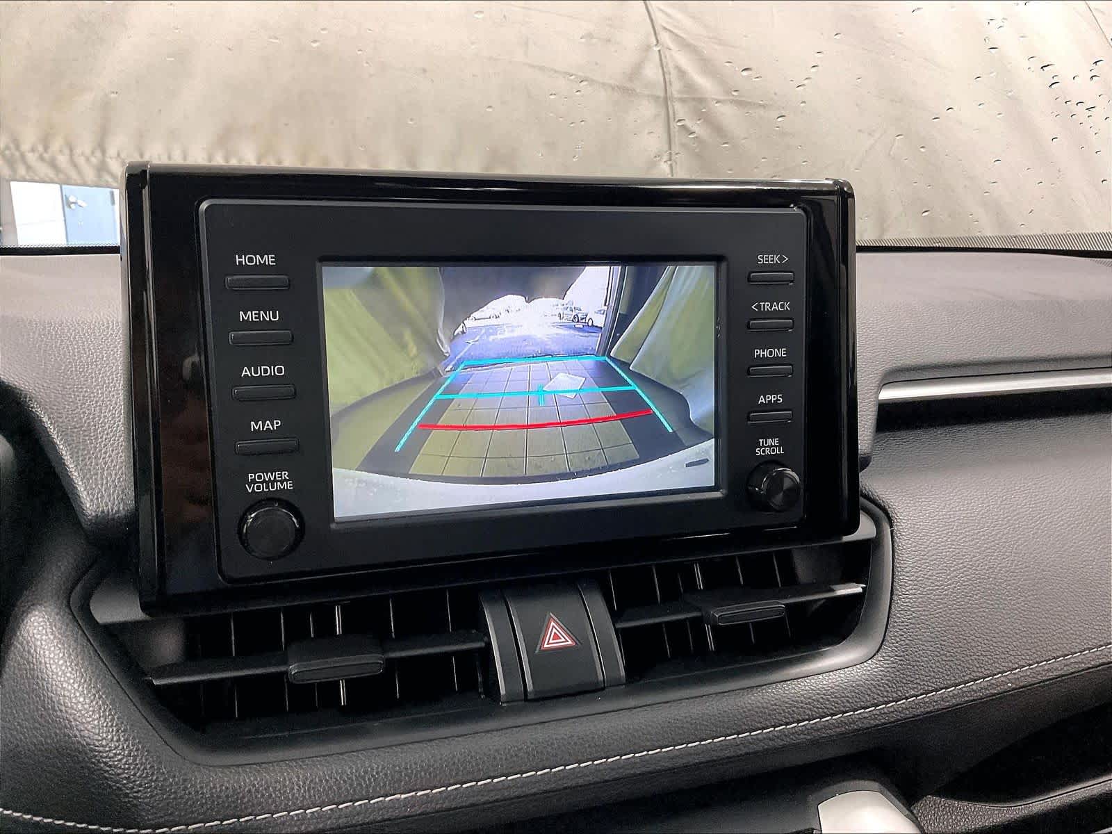 2019 Toyota RAV4 XLE - Photo 19