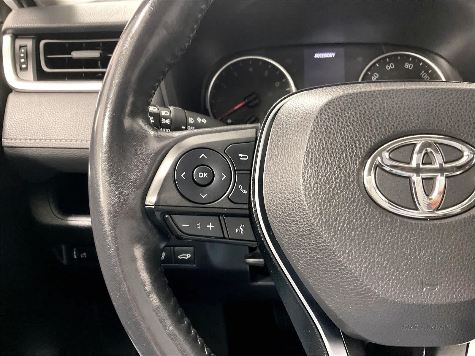 2019 Toyota RAV4 XLE - Photo 23