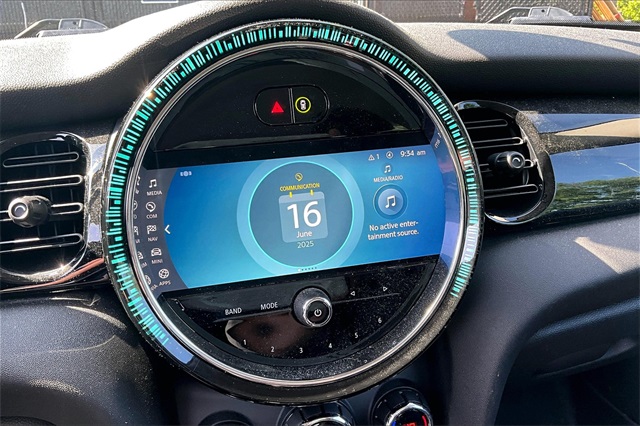 2022 MINI Cooper SE Electric Signature - Photo 8