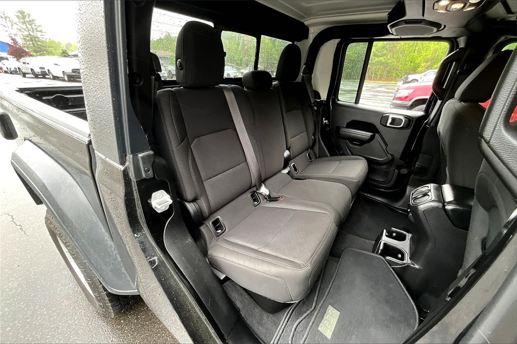 2023 Jeep Gladiator Sport - Photo 16