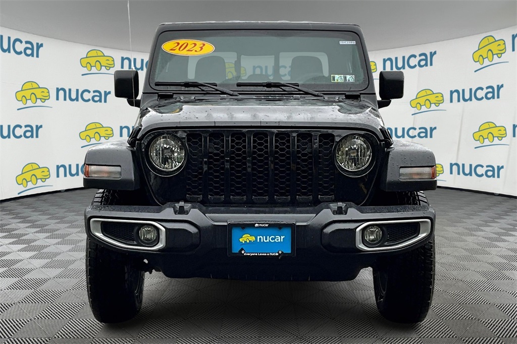 2023 Jeep Gladiator Sport - Photo 2