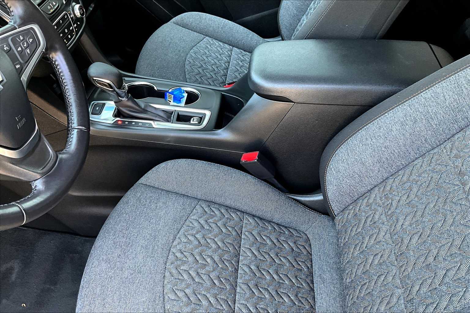 2022 Chevrolet Equinox LT - Photo 20