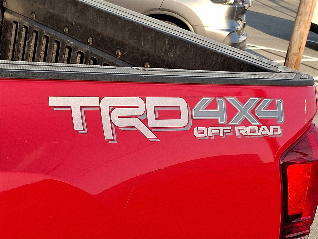2016 Toyota Tacoma SR - Photo 10