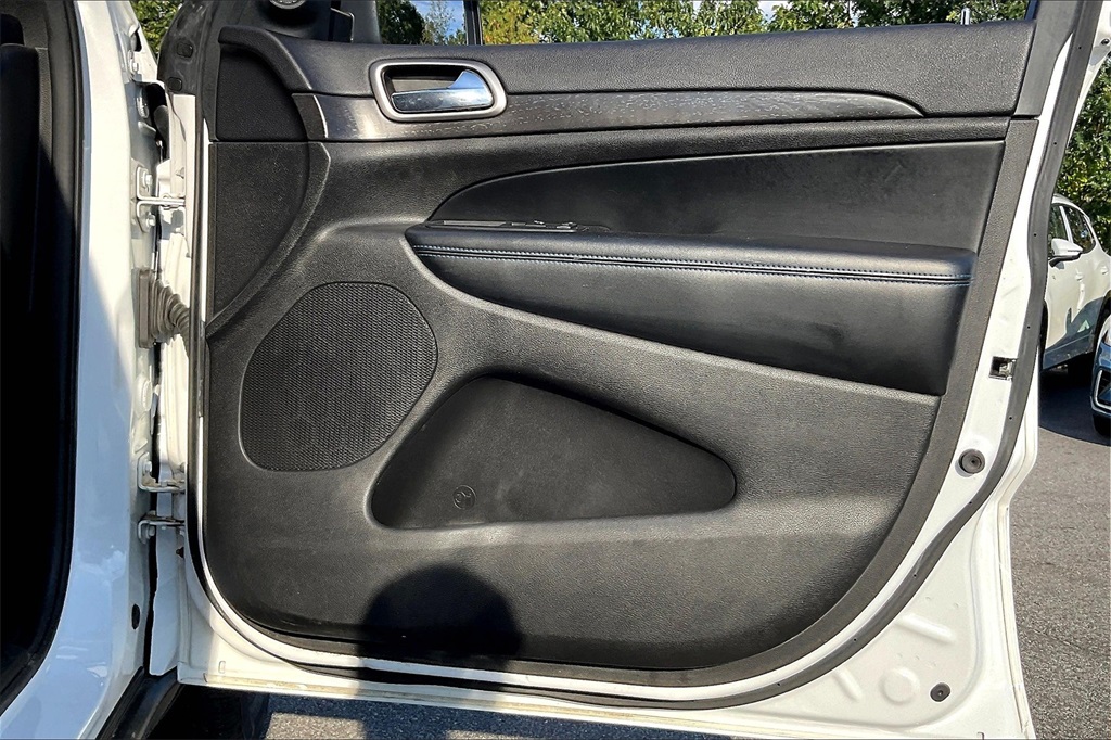 2018 Jeep Grand Cherokee Upland Edition - Photo 11