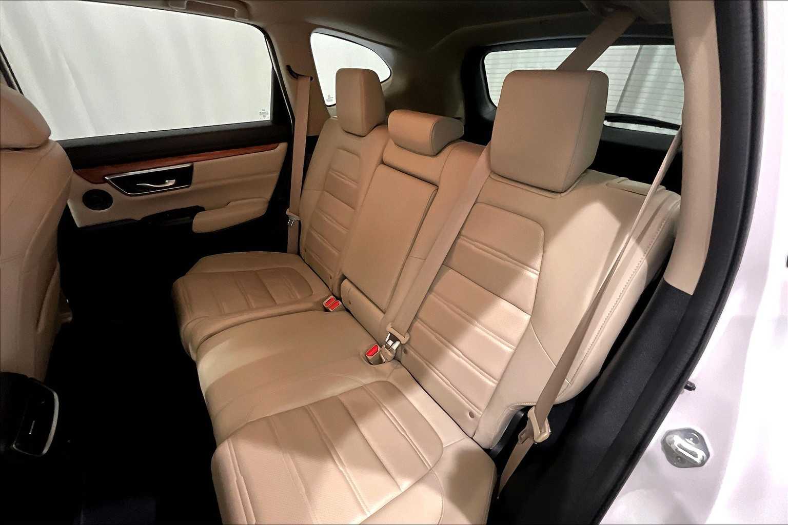 2022 Honda CR-V Hybrid Touring - Photo 15