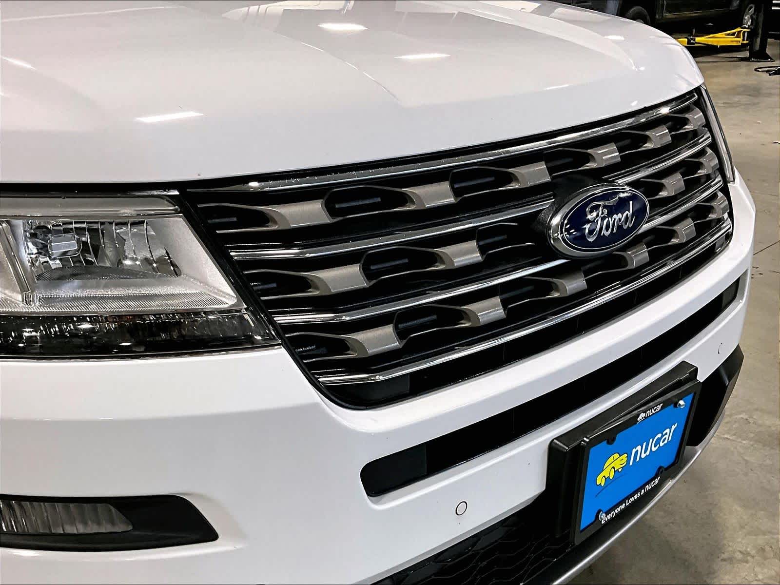 2017 Ford Explorer XLT - Photo 33