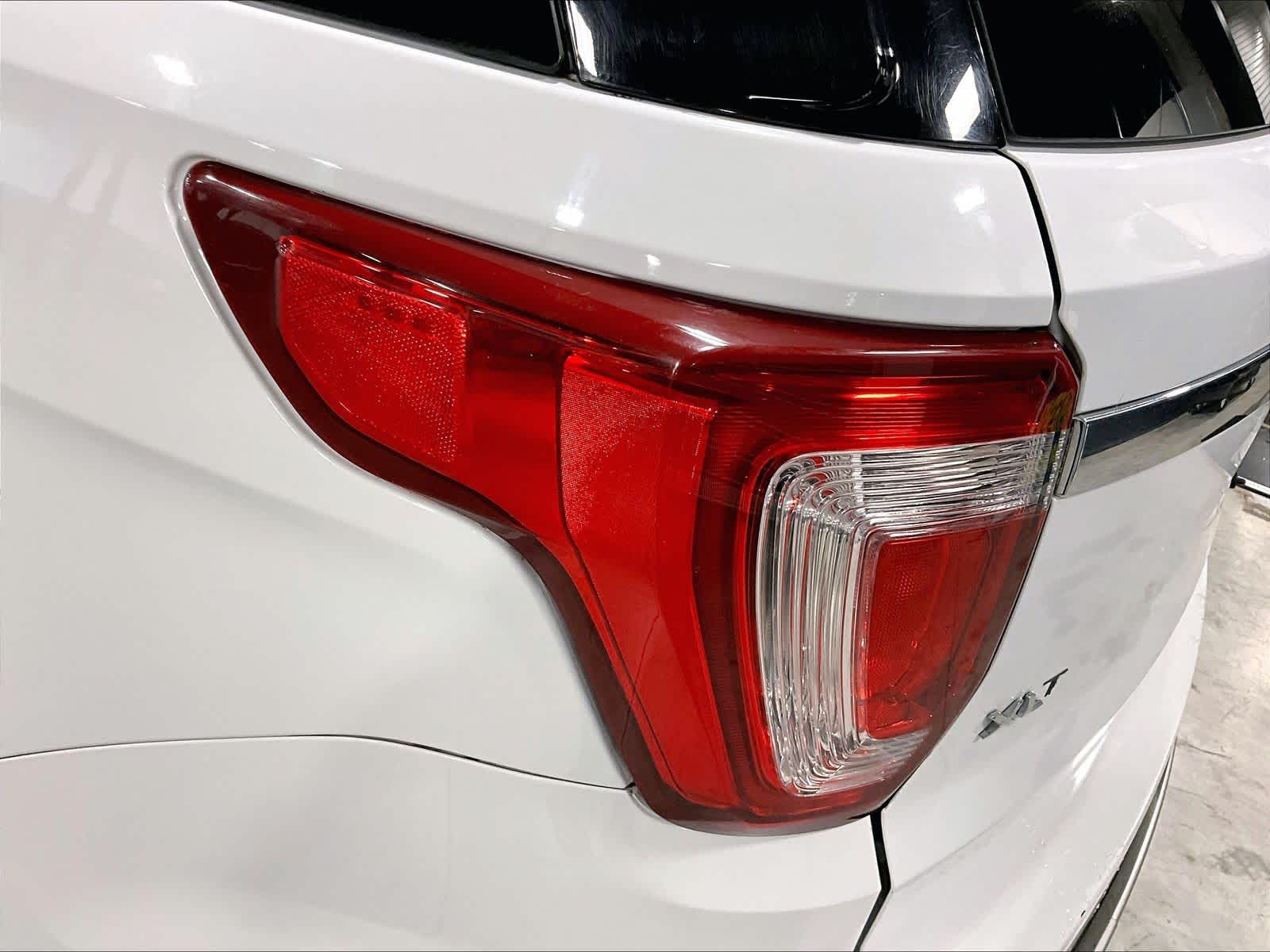 2017 Ford Explorer XLT - Photo 35