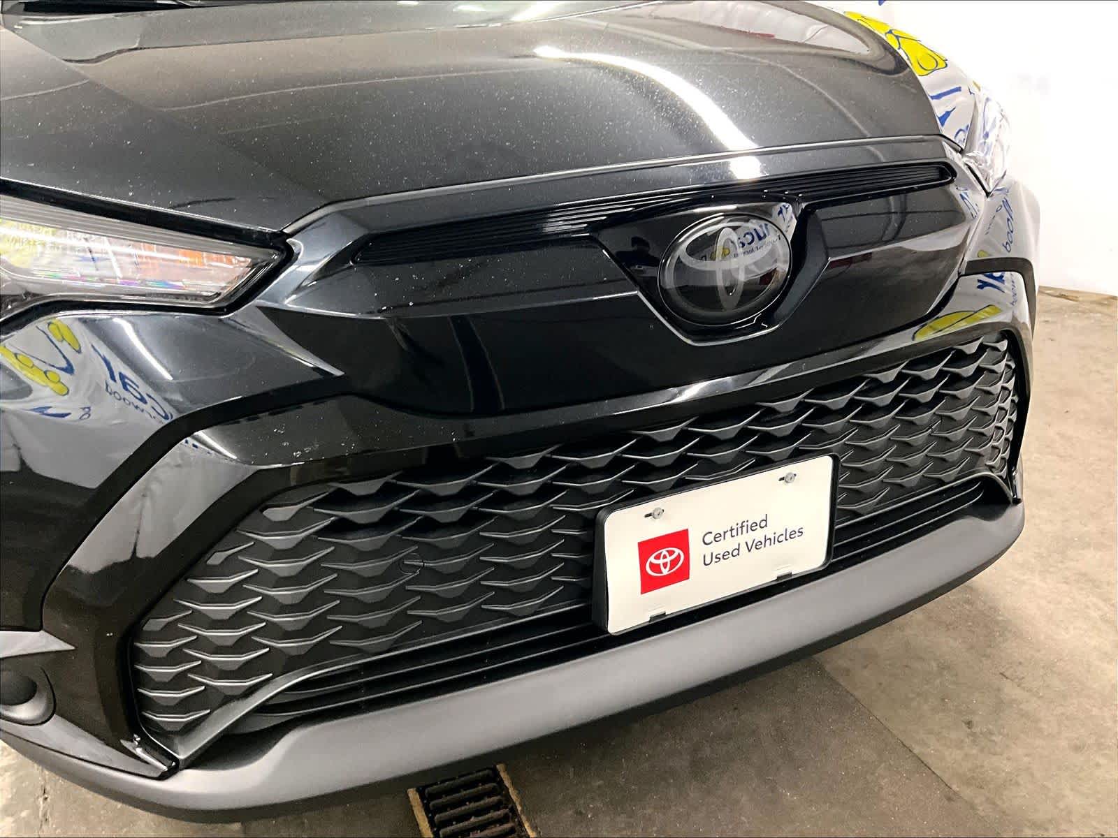 2025 Toyota Corolla Cross Hybrid Nightshade Edition - Photo 32