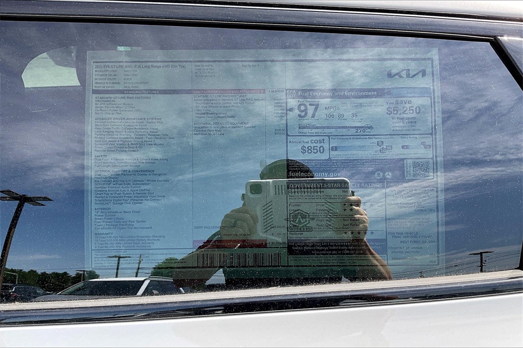 2025 Kia EV6 GT-Line - Photo 17