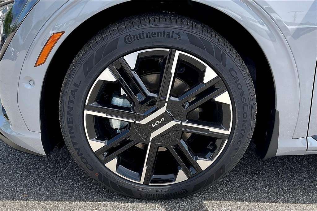 2025 Kia EV6 GT-Line - Photo 8