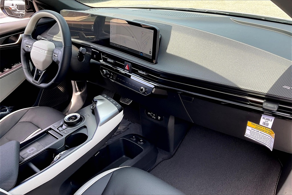 2025 Kia EV6 GT-Line - Photo 10