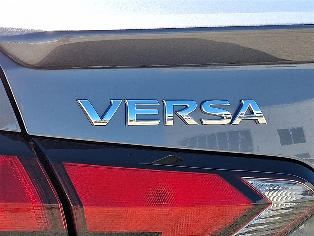 2025 Nissan Versa 1.6 SR - Photo 18