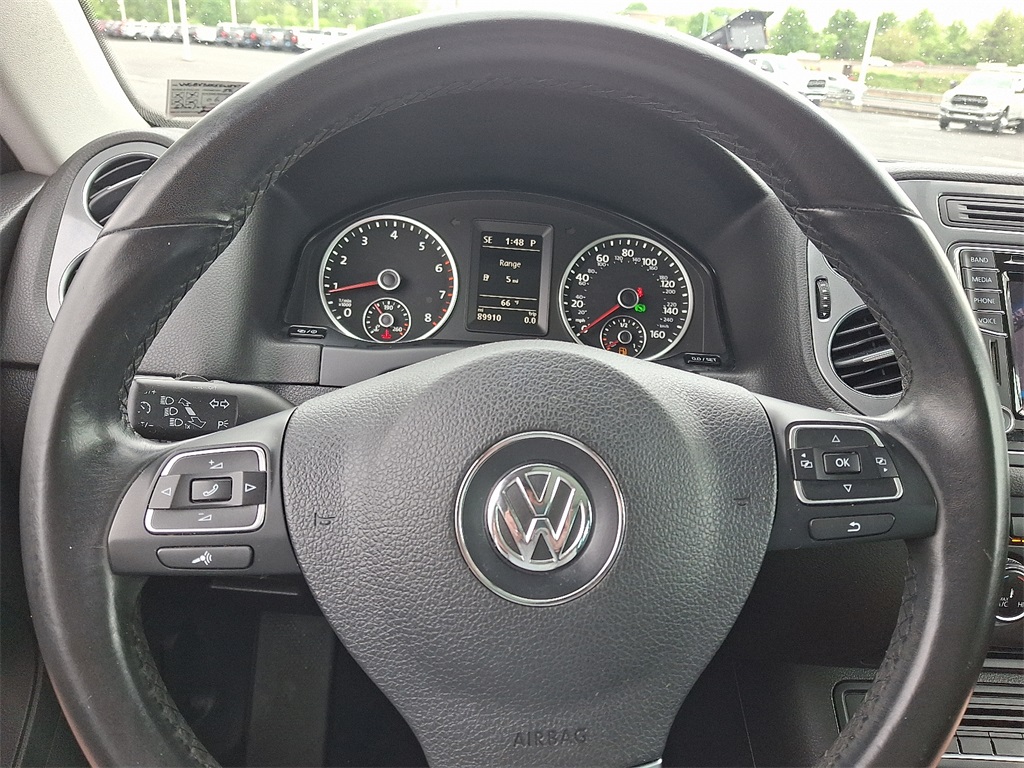 2016 Volkswagen Tiguan SE - Photo 21