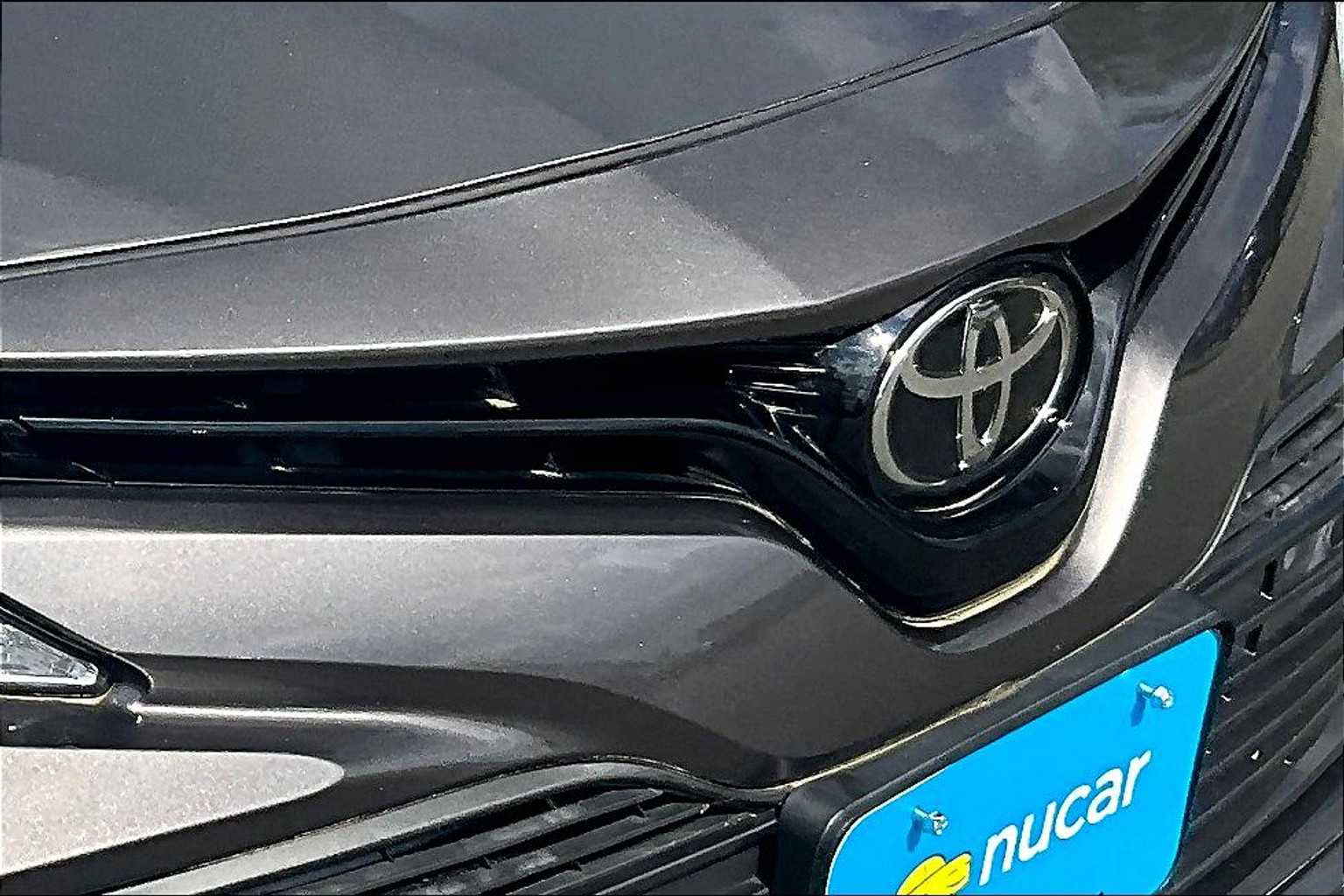 2018 Toyota Camry XLE - Photo 32