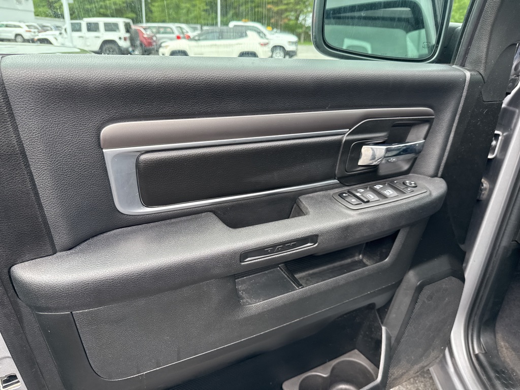 2022 Ram 1500 Classic Warlock - Photo 14