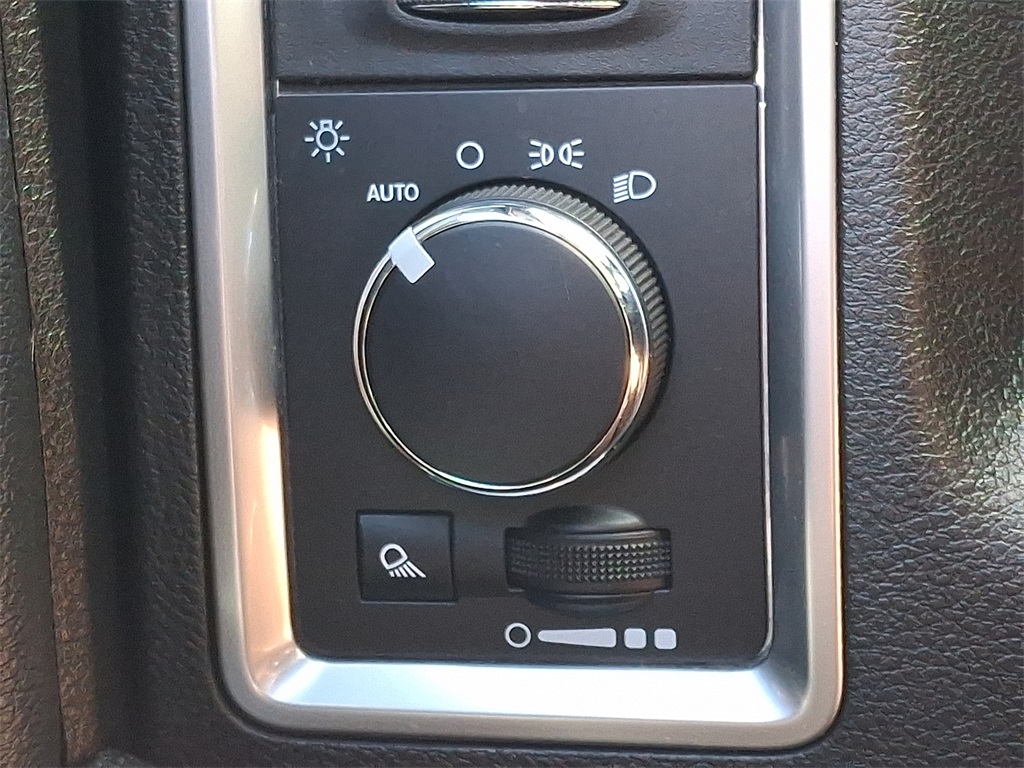 2022 Ram 1500 Classic Warlock - Photo 24