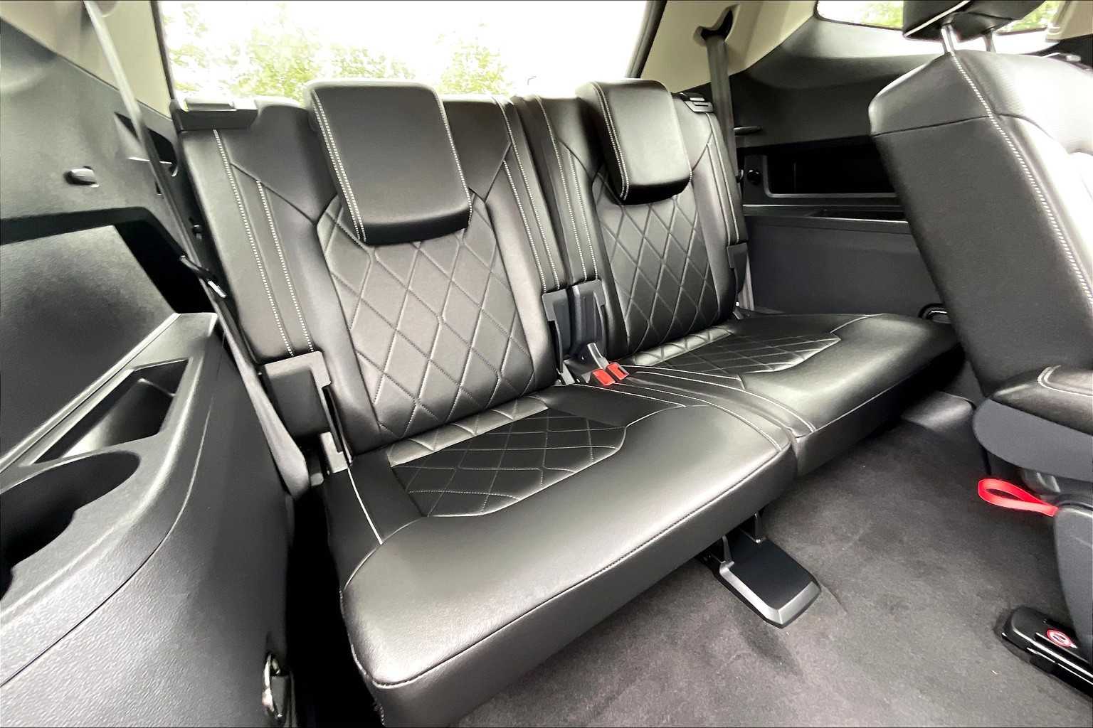 2024 Volkswagen Atlas 2.0T SEL Premium R-Line - Photo 17