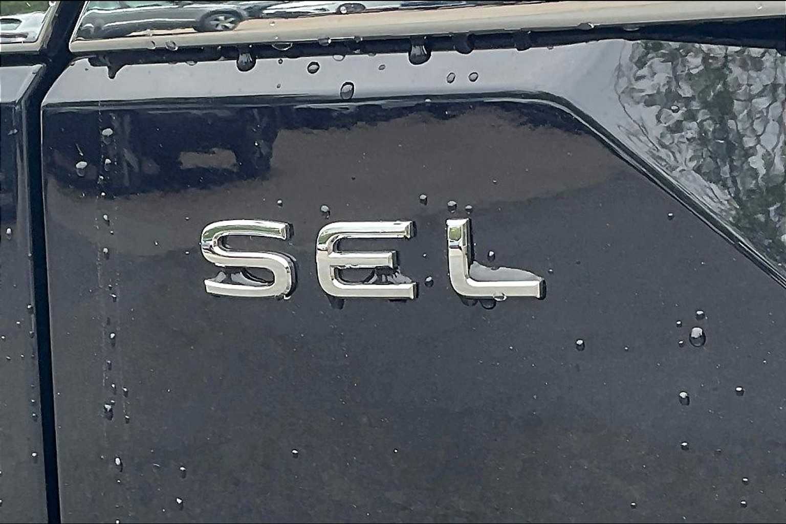2024 Volkswagen Atlas 2.0T SEL Premium R-Line - Photo 28