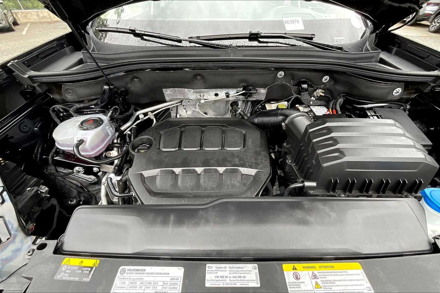 2024 Volkswagen Atlas 2.0T SEL Premium R-Line - Photo 29