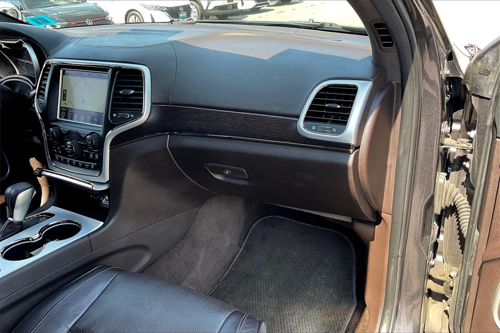 2018 Jeep Grand Cherokee Summit - Photo 12